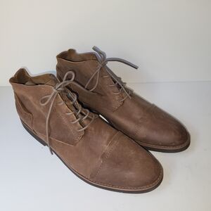 Elegant Brown Leather Chukka Boots for Men
